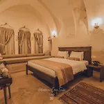 Nino Cave Отель Ургуп
