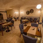 Отель Nino Cave 3*