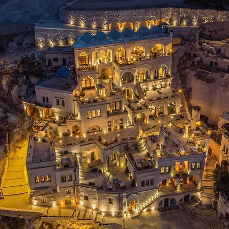 Hotell Nino Cave 3*
