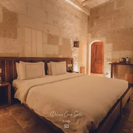 Hotell Nino Cave 3*