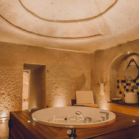 Nino Cave Hotell