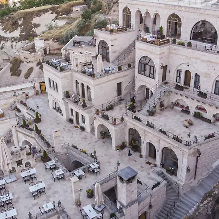 Nino Cave אורגופ