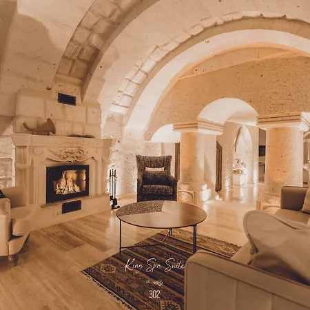 Hotel Nino Cave