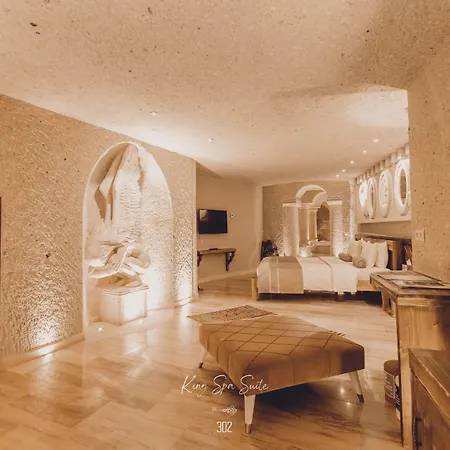 מלון Nino Cave 3*