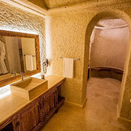 Hotell Nino Cave